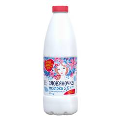 Молоко питне пастеризоване 2,5% 860 г пляшка ТМ 